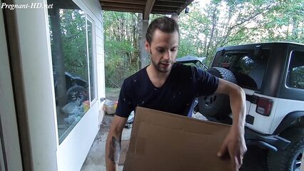 Первый анальный опыт с беременной соседкой