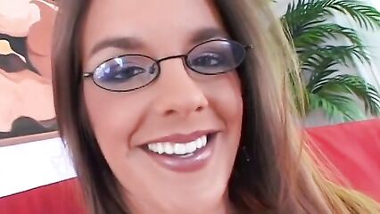 Непристойные сучки 2 - порно фильм часть 1