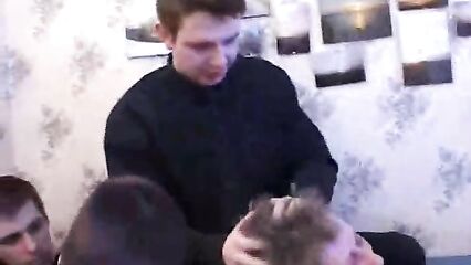 Групповое русское порно молодых парней со старушкой