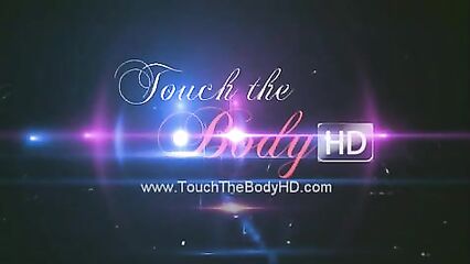 Эротический массаж члена и яичек от любящей жены