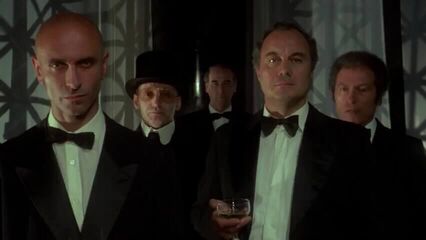 Прекрасная пленница | La belle captive (1982) эротический фильм