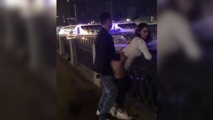 Публичный секс в самом центре Москвы