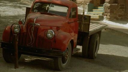 Бордель — эротический фильм со смыслом и переводом