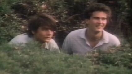 Лето в Сан-Тропе (Унте Сен-Тропе) — эротический фильм