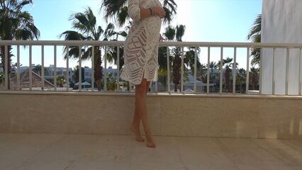 Страстное домашнее порно видео с молодой худой женой