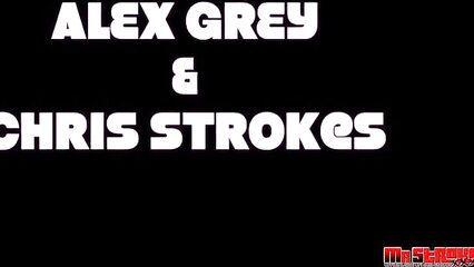 Худая блондинка с маленькими сиськами дала в тугую попку