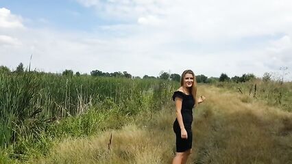 Весна! Пора вывозить телок на природу и трахать на машине