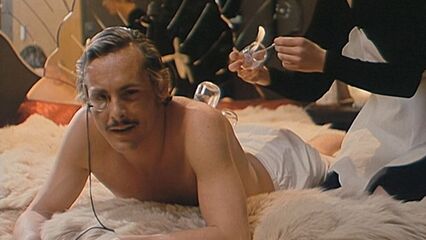 Тонкие стороны (Обучение баронессы) - порно фильм с переводом