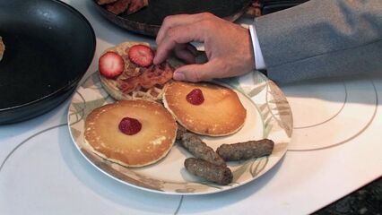 Большое приключение Пи-Ви — порно пародия с переводом