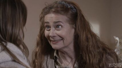 Вебкам-модель | Camgirl — порнофильм с русским переводом