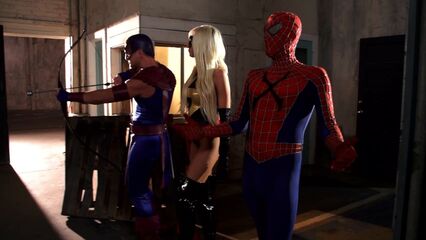 Мстители XXX 2: И пришёл паук (2015) порно пародия